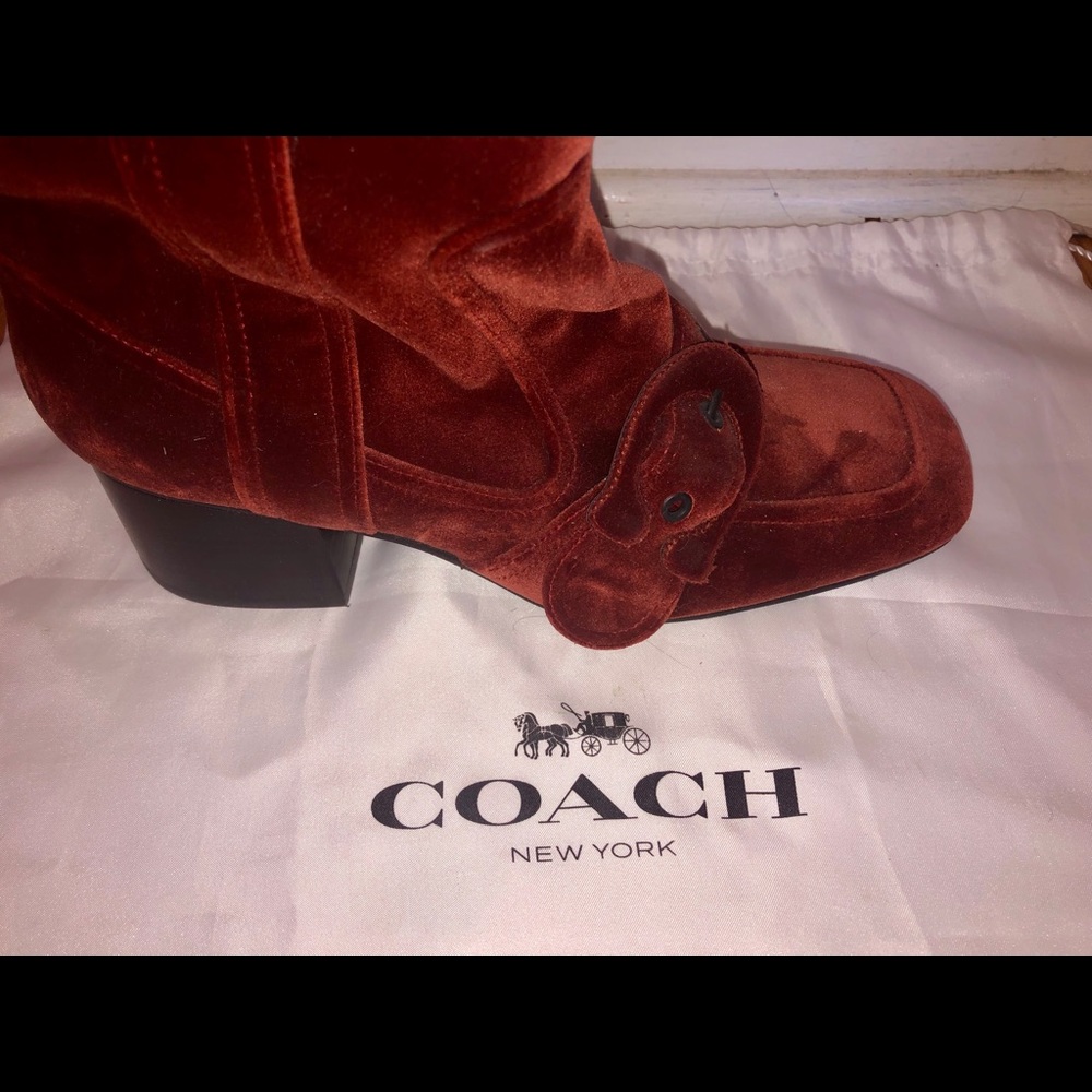 Light Crimson Riding Boot - Picture 2 of 4